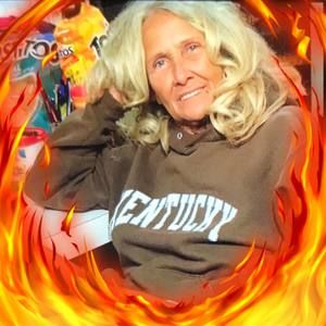 Meet your Posher, Cathie